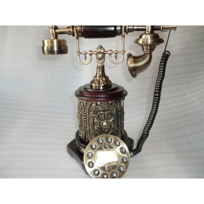 Antika görünümlü oymalı işlemeli dijital telefon 